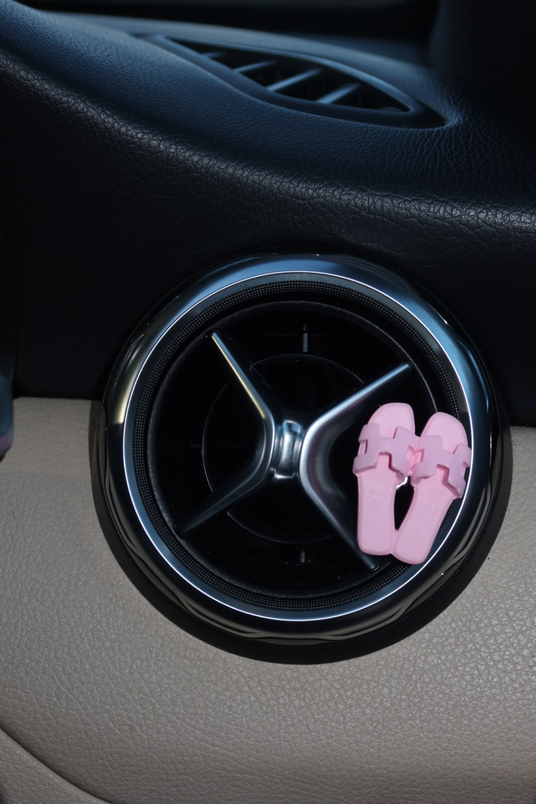 Luxury Inspired Sandals Air Freshener Clip: The Rosé
